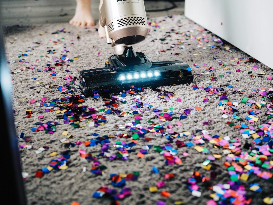 Nettoyage professionnel d'un tapis de bureau